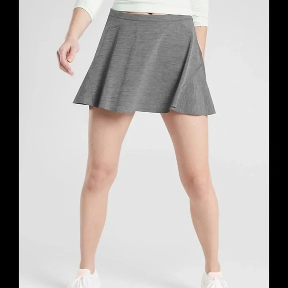 Athleta - Match Point Skort/Skirt - Grey - Size Medium - EUC!! - Picture 1 of 8
